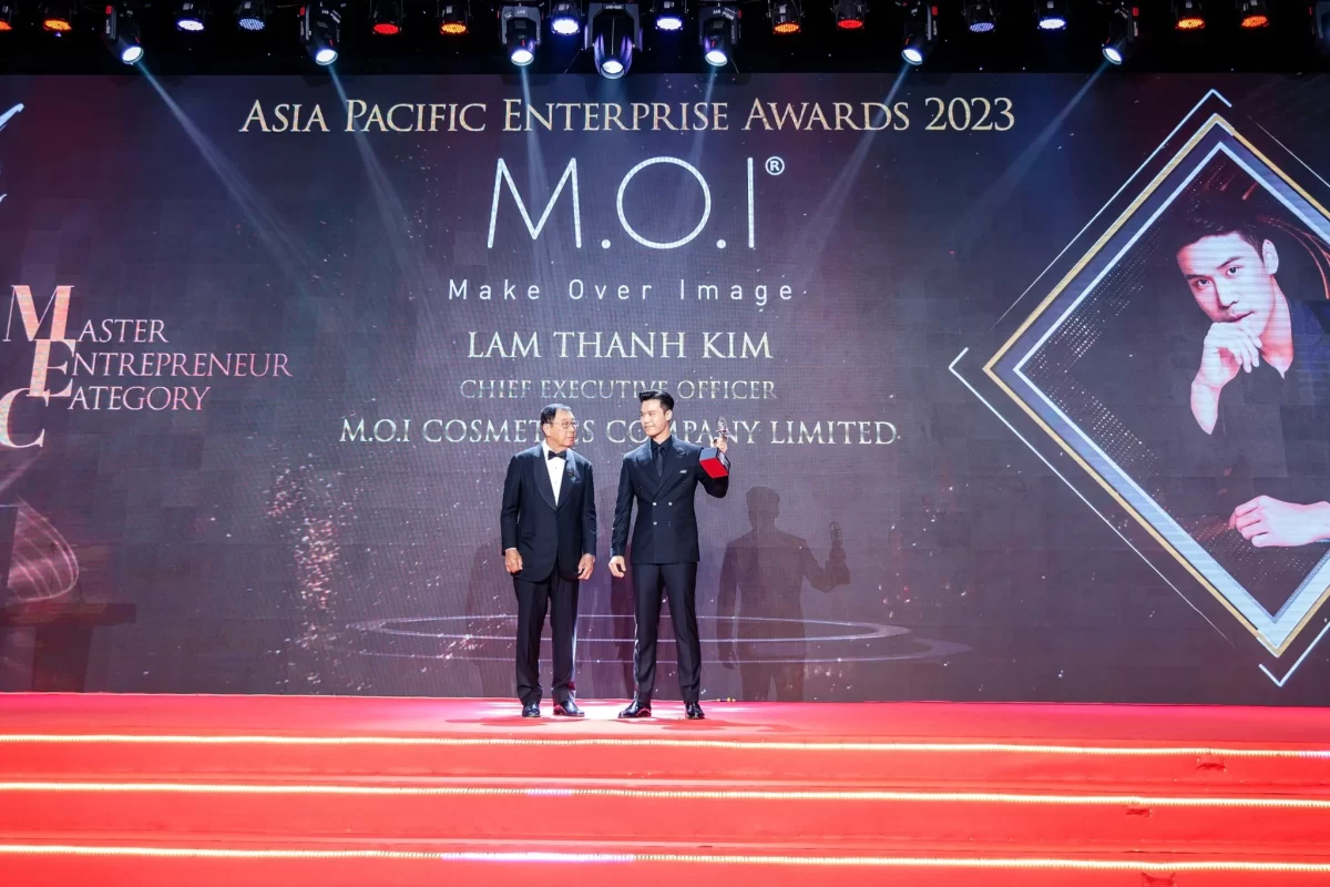 Nhà sáng lập - CEO Lâm Thành Kim nhận giải “Doanh nhân xuất sắc Châu Á Thái Bình Dương".